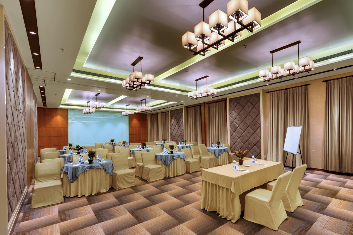 Ibiza The Fern & Spa, Kolkata